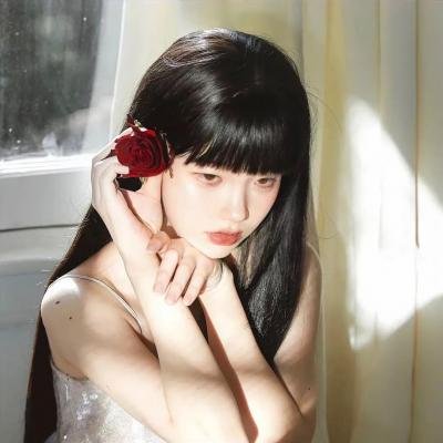《震精游戏》海报